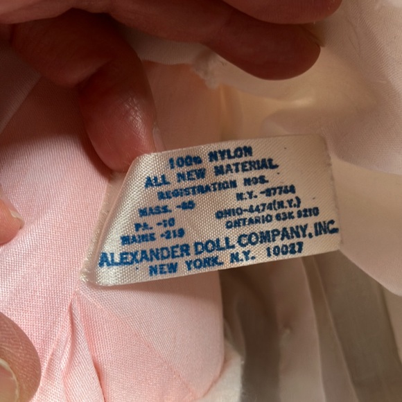 Madame Alexander Vintage 1966 Victoria Crying Baby - Picture 4 of 6